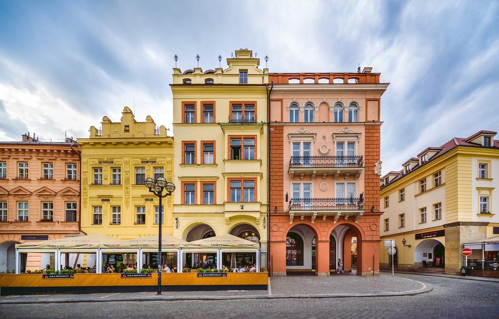 Rooftop Triplex Apartment In Centre Hradec Králové Zewnętrze zdjęcie